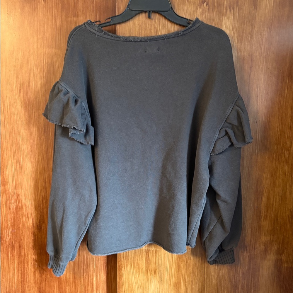 EUC Aerie Ruffle Sleeve 100% Cotton Sweatshirt | Women’s Small OVERSIZED 23” PTP - Picture 2 of 16